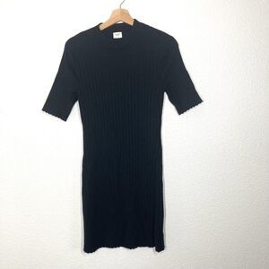 Abercrombie & Fitch Dress Womens Large Black Ribbed Knit Short Sleeve Sweater